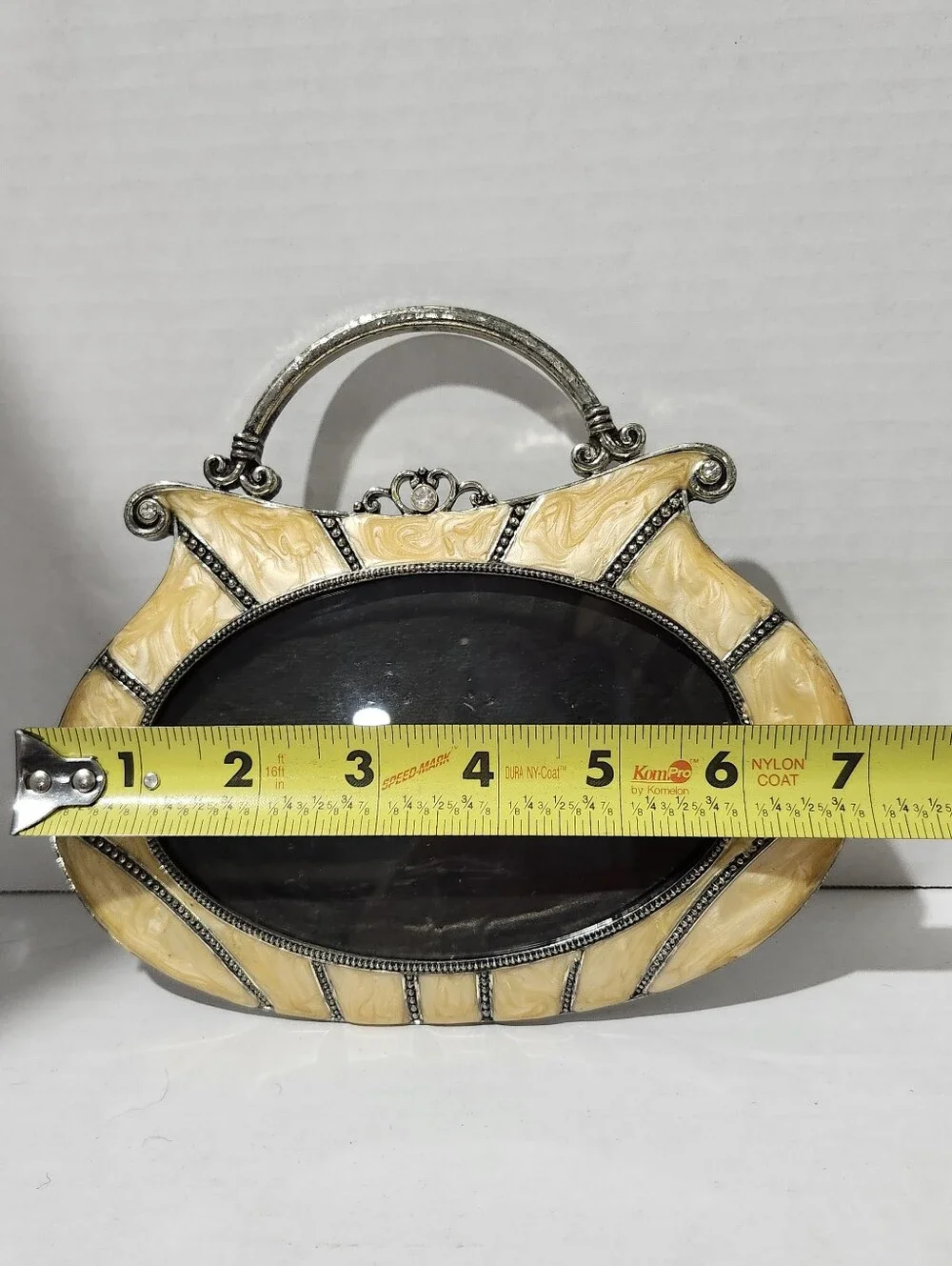 Vintage Cream Handbag Oval Picture Frame